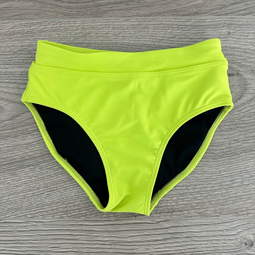 Oh La La Match It Brief - Like New